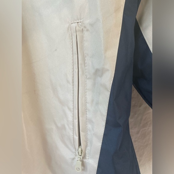 Bethany Beach Delaware men’s tan/navy full zip windbreaker with hood; XL - Picture 3 of 11